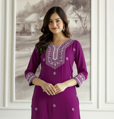 PETOPIAN Women Embroidered Straight Kurta(Purple)