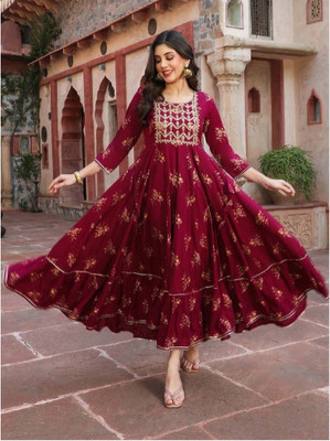 SUBH LAXMI Women Printed Flared Kurta(Maroon)