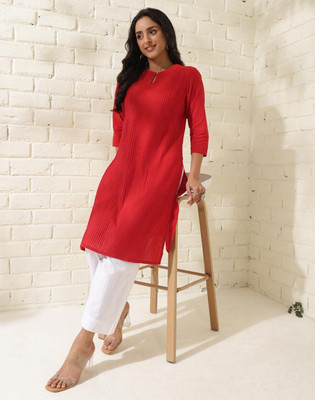 Fabindia Women Solid Straight Kurta(Red)