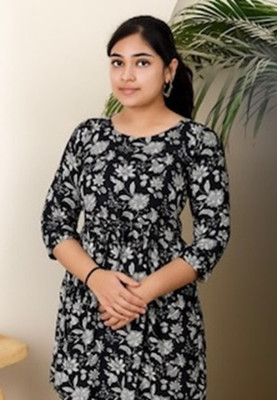 JAHNVI COLLECTION Women Floral Print Flared Kurta(Black, Grey)