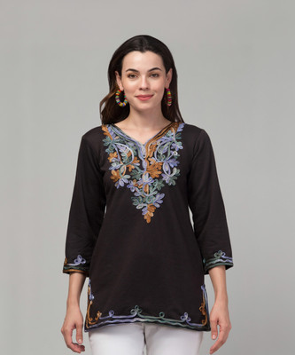 STYLE PREZONE Women Embroidered Straight Kurta(Black)