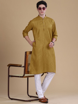 ANOUK Men Solid Straight Kurta(Gold)