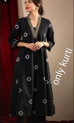 SHANAYA CREATIONS Women Embroidered Straight Kurta(Black)