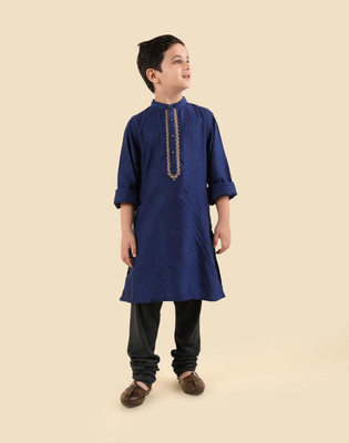 Fabindia Boys Embroidered Straight Kurta(Blue)