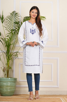 TULSHA Women Embroidered A-line Kurta(White)