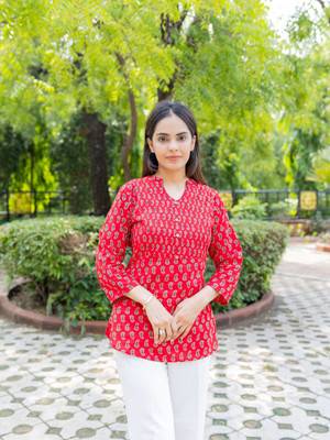 VASANT APPAREL Women Printed Straight Kurta(Red, Silver)
