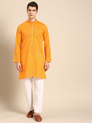 Rajubhai Hargovindas Men Woven Design Straight Kurta(Yellow, White)