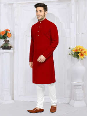 SilverBuck Men Solid Asymmetric Kurta(Red)