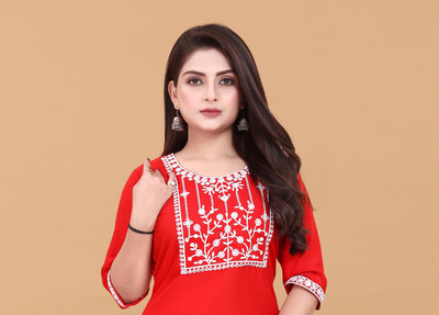 RIDDHI COLLECTION MALL Women Embroidered Straight Kurta(Red)