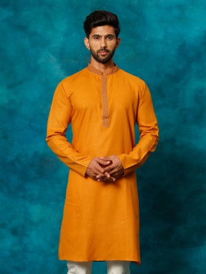 VASTRAMAY Men Embroidered A-line Kurta(Brown)