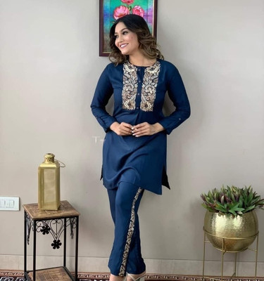 MUHANA Top Pant Co-ords Set