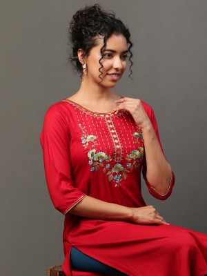 Aurelia Women Embroidered Straight Kurta(Red)