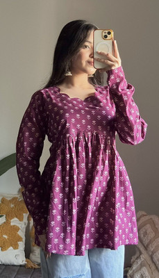 Krishna sakhi Women Printed Flared Kurta(Black)
