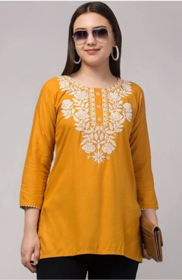 Vizcon Women Solid Straight Kurta(Yellow)