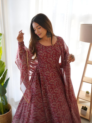 RDKURTI Women Printed Gown Kurta(Maroon)