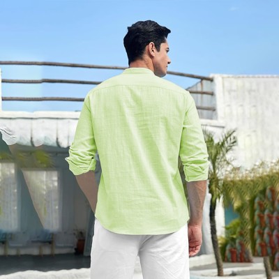 UNIFAV Men Solid Casual Light Green Shirt