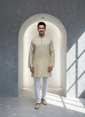 JUGG JUGG JEEYO Men Self Design Straight Kurta(Beige)