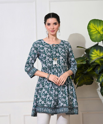 METAFAB Women Printed Flared Kurta(Green)