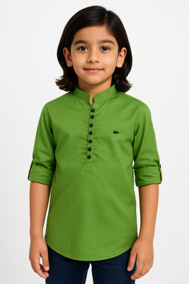 PEPILIO Boys Solid Straight Kurta(Green)