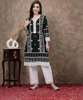 PLUSS Women Printed A-line Kurta(Black, White)
