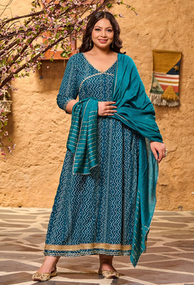 PrettyPlus by Desinoor.com Women Kurta Dupatta Set