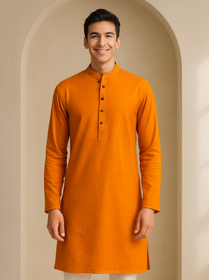 JUGG JUGG JEEYO Men Solid Straight Kurta(Orange)