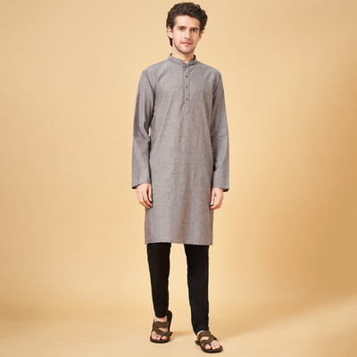 Indus Route by Pantaloons Men Dyed/Ombre Straight Kurta(Grey)