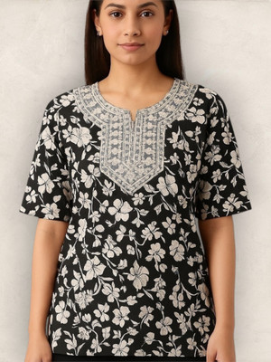 PPThreads Women Embroidered Straight Kurta(Black)