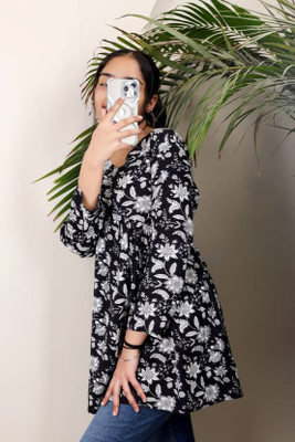 New RJP Craft Casual Floral Print Women Black Top