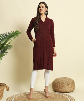 HEMLOCK Women Self Design Straight Kurta(Maroon)