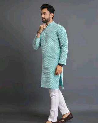 SHWENILA Men Chikan Embroidery A-line Kurta(Blue)