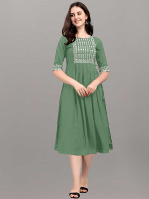 Sintona's Brand Women Embroidered Anarkali Kurta(Light Green)