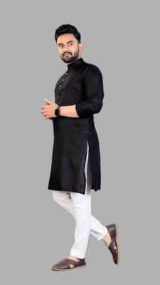 HouseOfCommon Men Solid A-line Kurta(Black)
