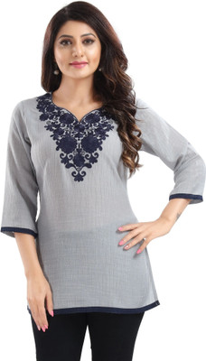 Divastri Women Embroidered Straight Kurta(Grey)