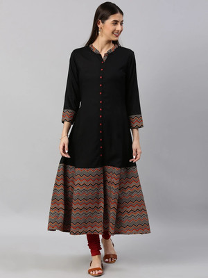 AKIKO Women Printed, Solid A-line Kurta(Black)