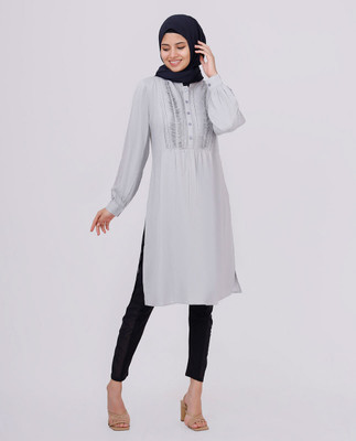 SILK ROUTE London Women Solid Straight Kurta(Grey)