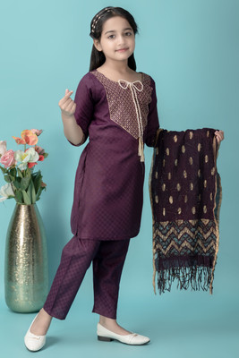 barkatdesigningplanet Girls Festive & Party, Wedding, Casual Kurta, Pyjama & Dupatta Set(Purple Pack of 1)