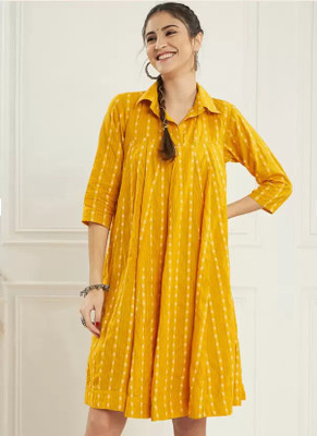 KAMAYRA Women Printed Flared Kurta(Yellow)