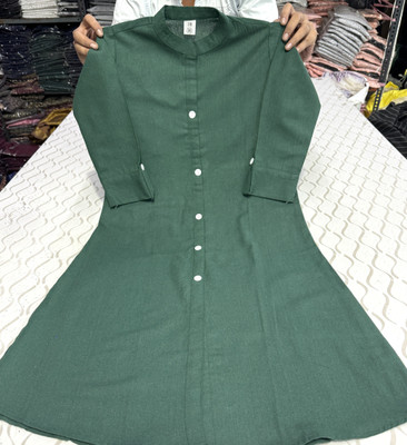 laiboo Women Solid A-line Kurta(Green)