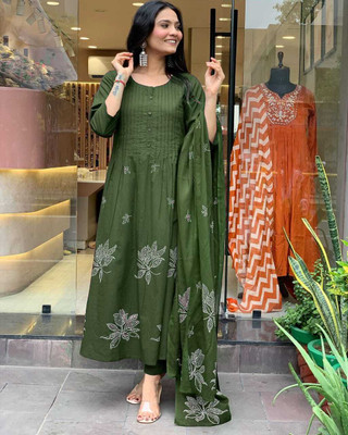 Sandeep Enterprises Women Geometric Print A-line Kurta(Multicolor)