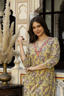 Zyla Women Printed Straight Kurta(Light Green)
