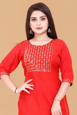 TITHIGARMENTS Women Embroidered A-line Kurta(Red)
