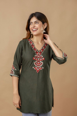 KS Collections Women Embroidered A-line Kurta(Multicolor)