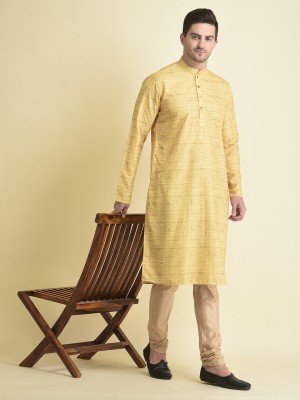 Tabard Men Self Design Straight Kurta(Yellow)