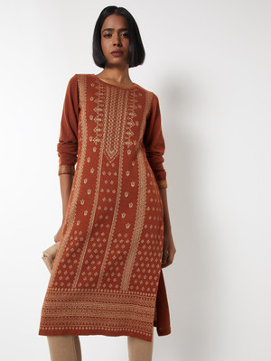MAX Women Embroidered Straight Kurta(Brown)