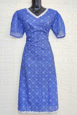 Nihara collections Women Ikat Straight Kurta(Blue)