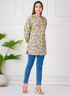 silky style Women Printed Straight Kurta(Blue)