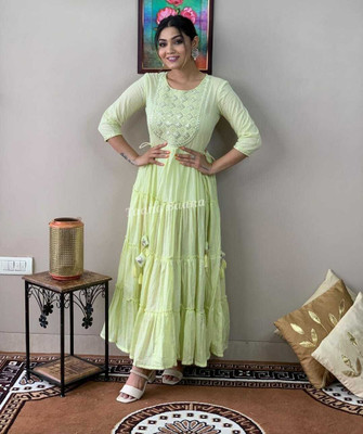 Maae aTTire Flared/A-line Gown(Green)