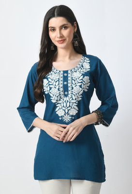 Divastri Women Embroidered Straight Kurta(Blue)