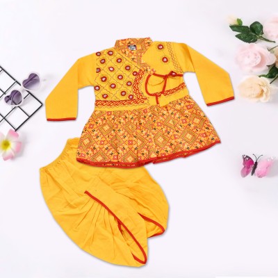 Albatross Baby Boys & Baby Girls Self Design High Low Kurta(Yellow)